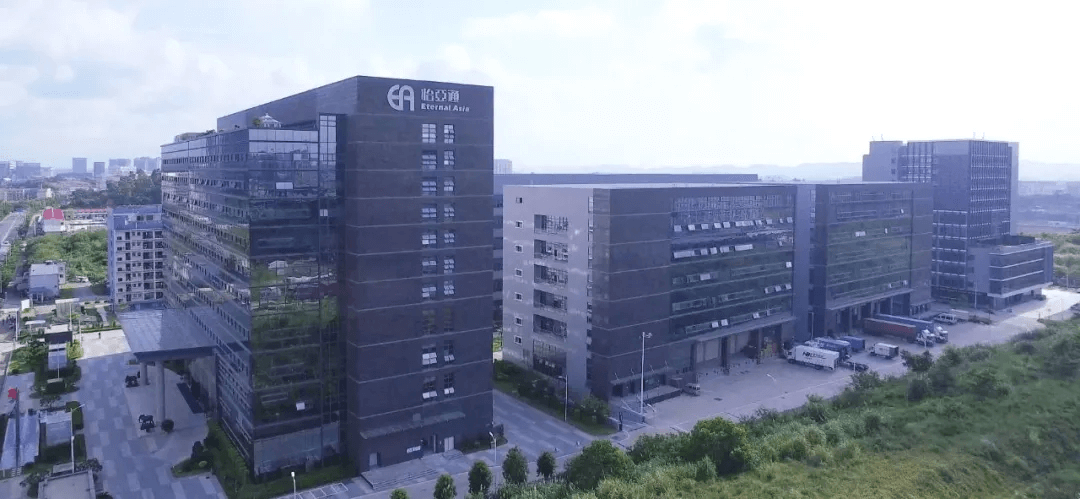创新模式，星耀娱乐“机场”与“航空公司”双：翔