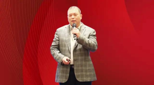 星耀娱乐董事长周国辉2022新年致辞：风雨过后，彩虹更加灿烂！